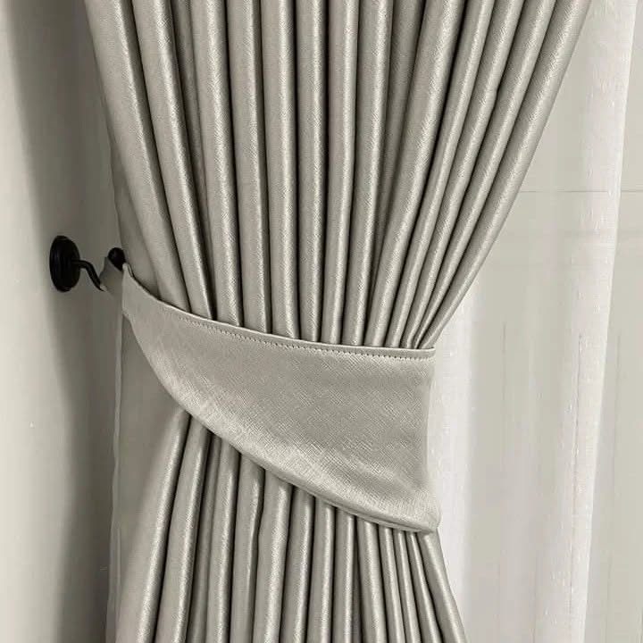 Cushions, rods and decor accessories
